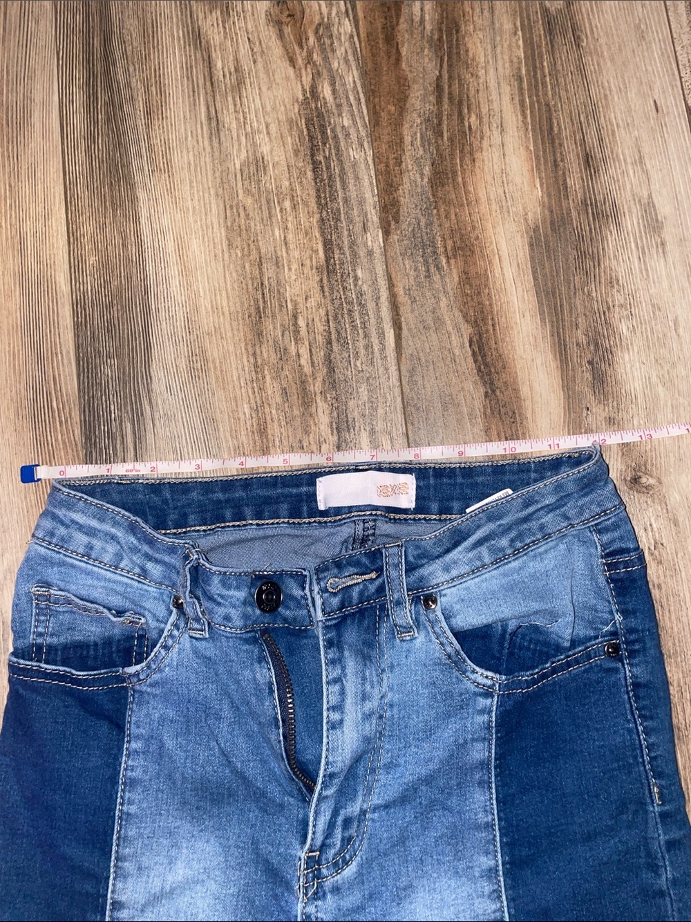 Color block cropped Flare Jeans - Picture 7 of 10